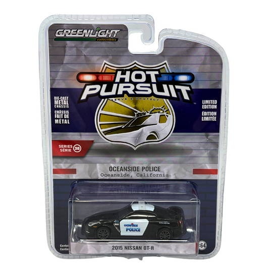 Greenlight Hot Pursuit 2015 Nissan GT-R Oceanside Police 1:64 Diecast