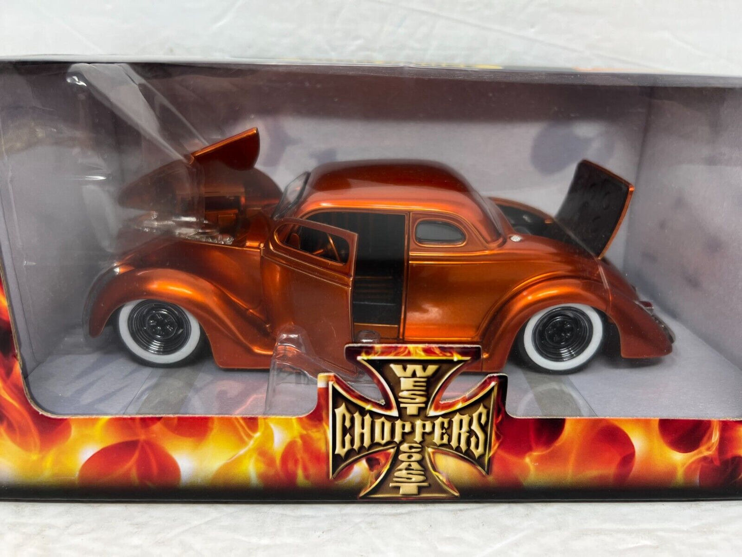 Funline Merchandise West Coast Choppers Jesse James Ford Coupe 1:24 Diecast