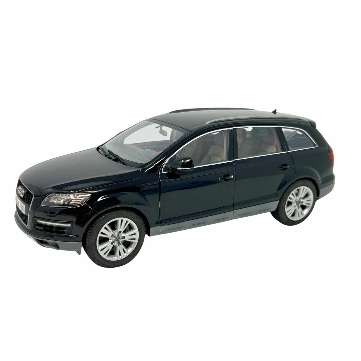 Kyosho Audi Q7 Facelift Night Black 1:18 Diecast