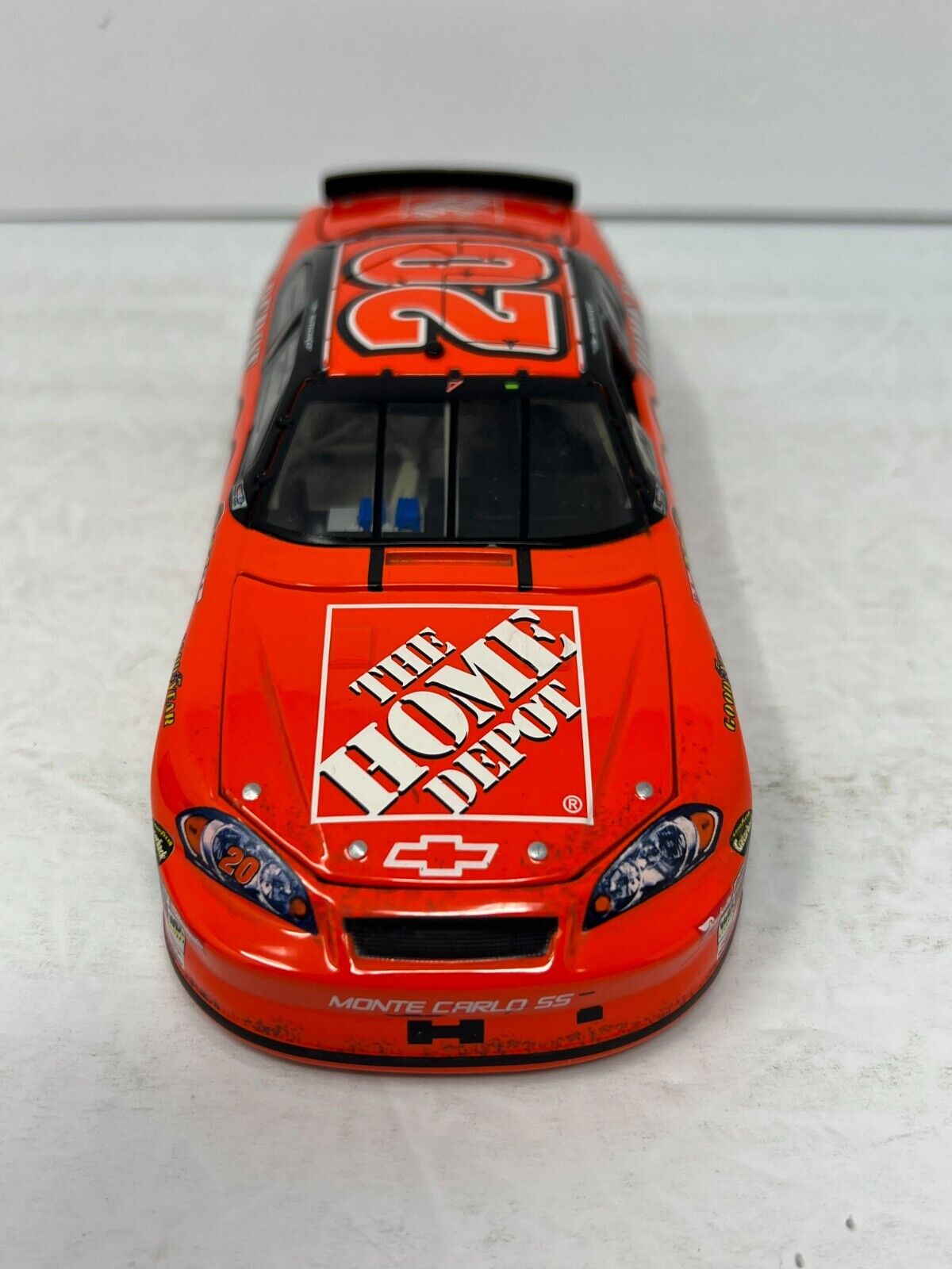 Motorsports Authentics #20 Tony Stewart Bud Shootout Raced Win 1:24 Diecast