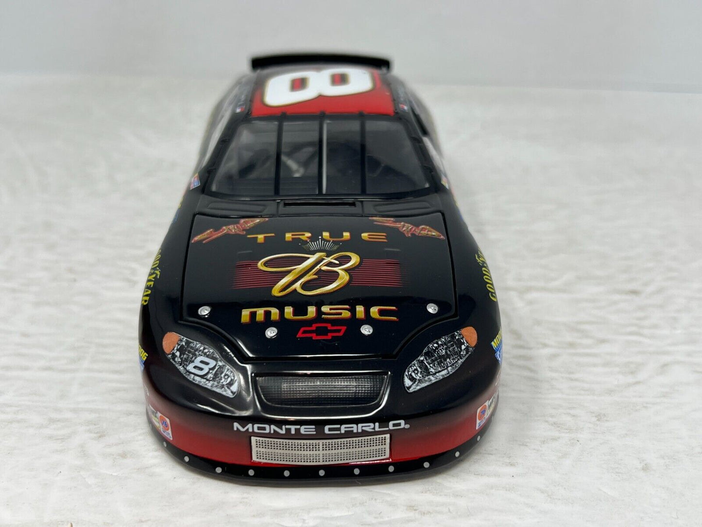 Action Nascar #8 Dale Earnhardt Jr Budweiser Staind GM Dealers 2003 1:24 Diecast