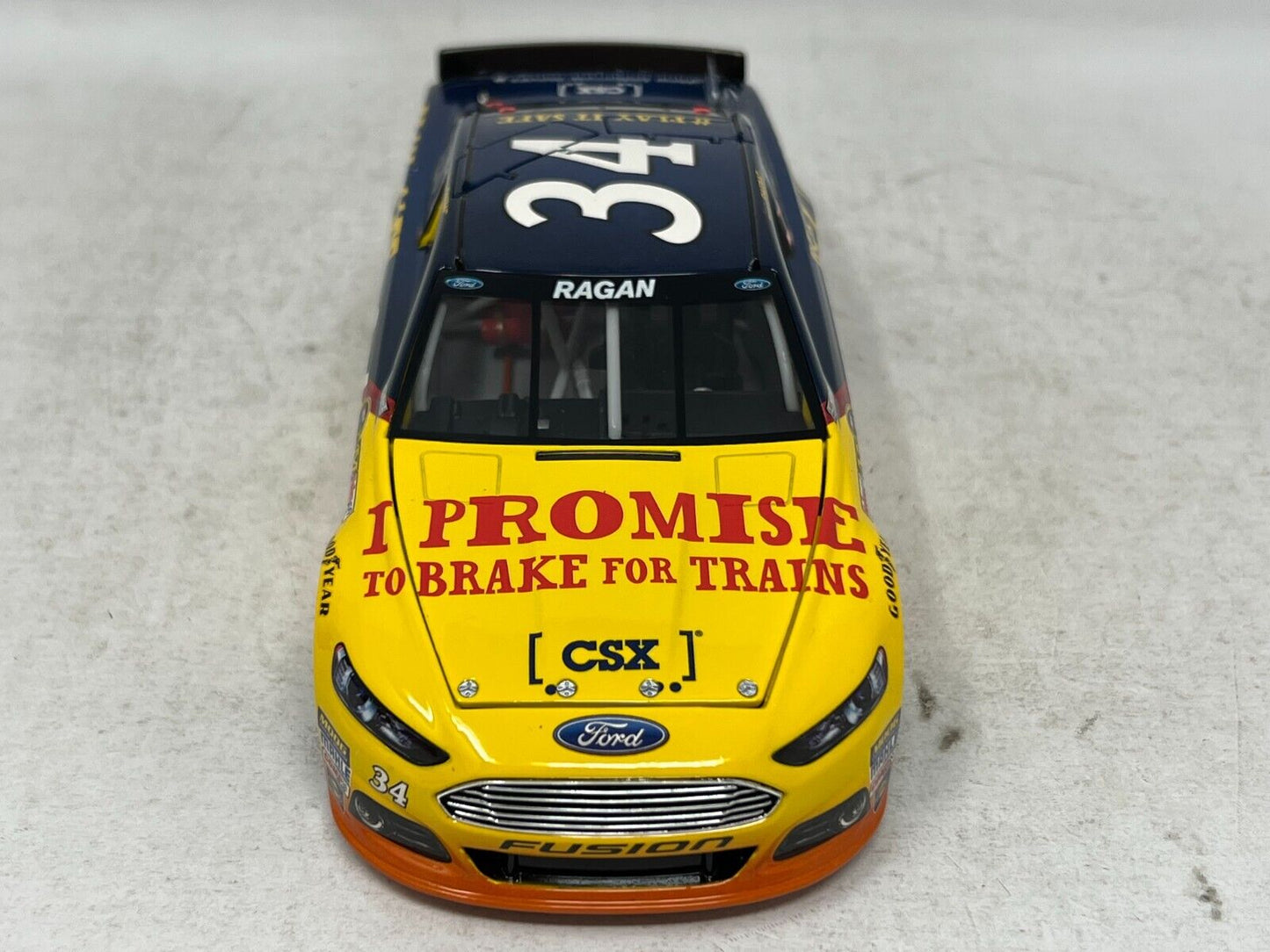 Lionel Racing Nascar #34 David Ragan CSX 2013 Ford Fusion 1:24 Diecast