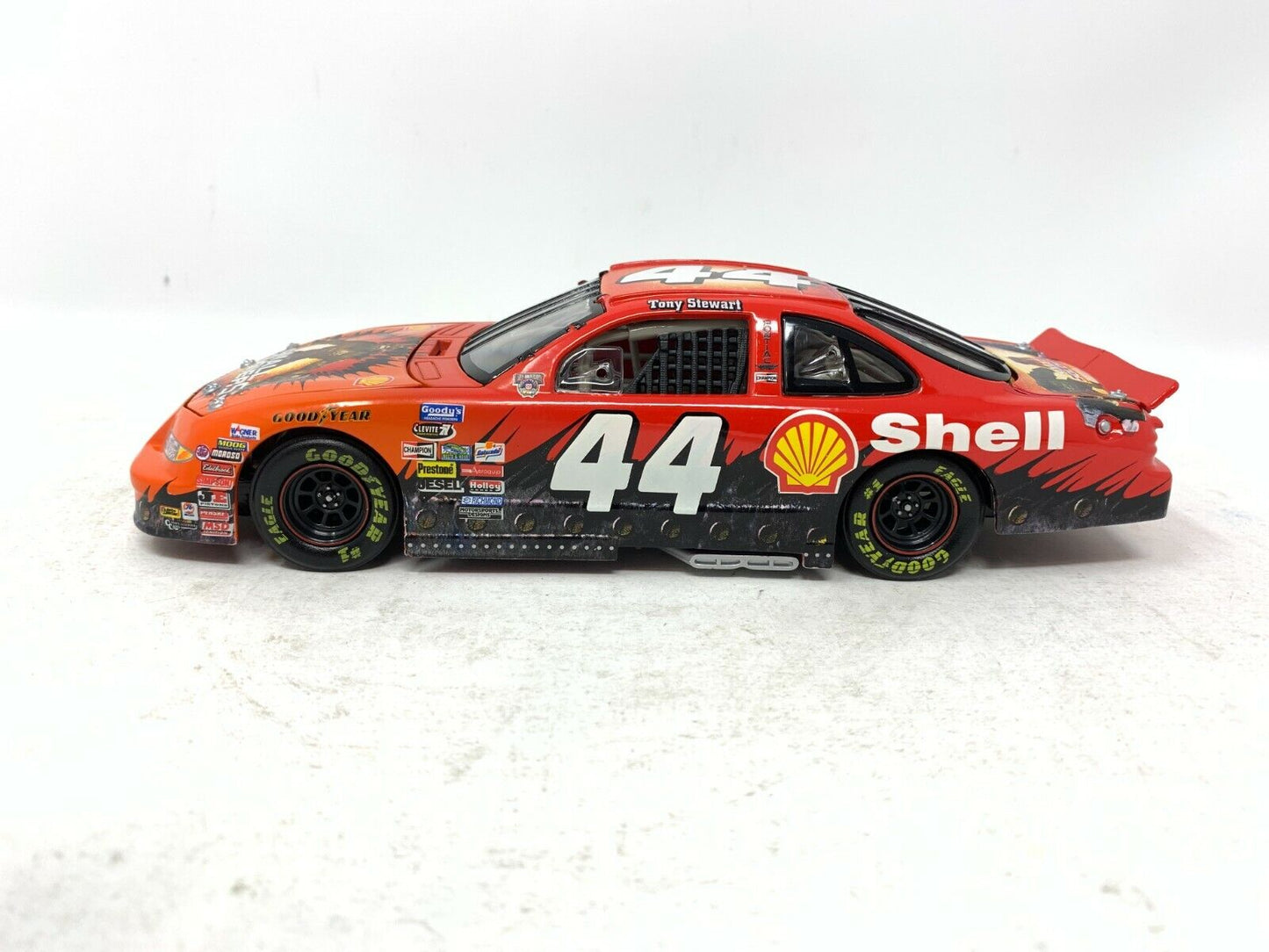 Action Nascar #44 Tony Stewart Shell Small Soldiers 1998 Pontiac 1:24 Diecast