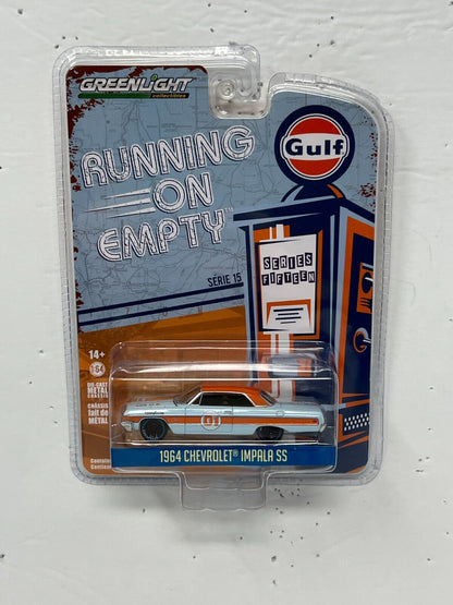 Greenlight Running on Empty 1964 Chevrolet Impala SS 1:64 Diecast