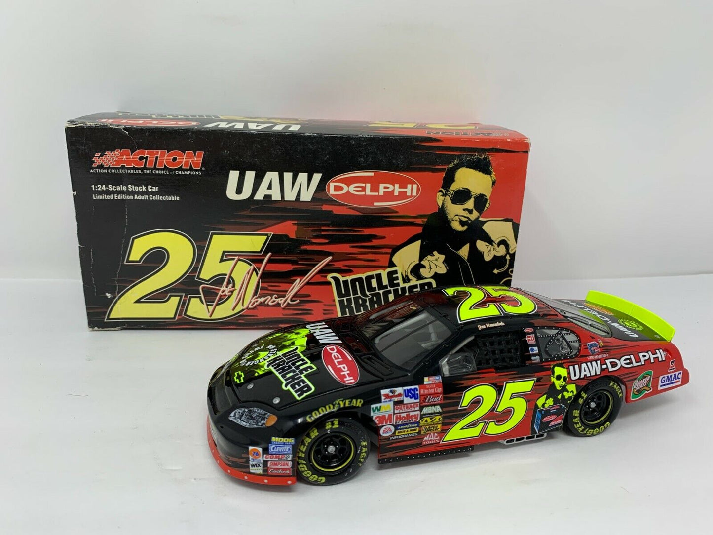 Action Nascar RCCA Joe Nemechek #25 UAW Delphi Uncle Kracker Chevy 1:24 Diecast