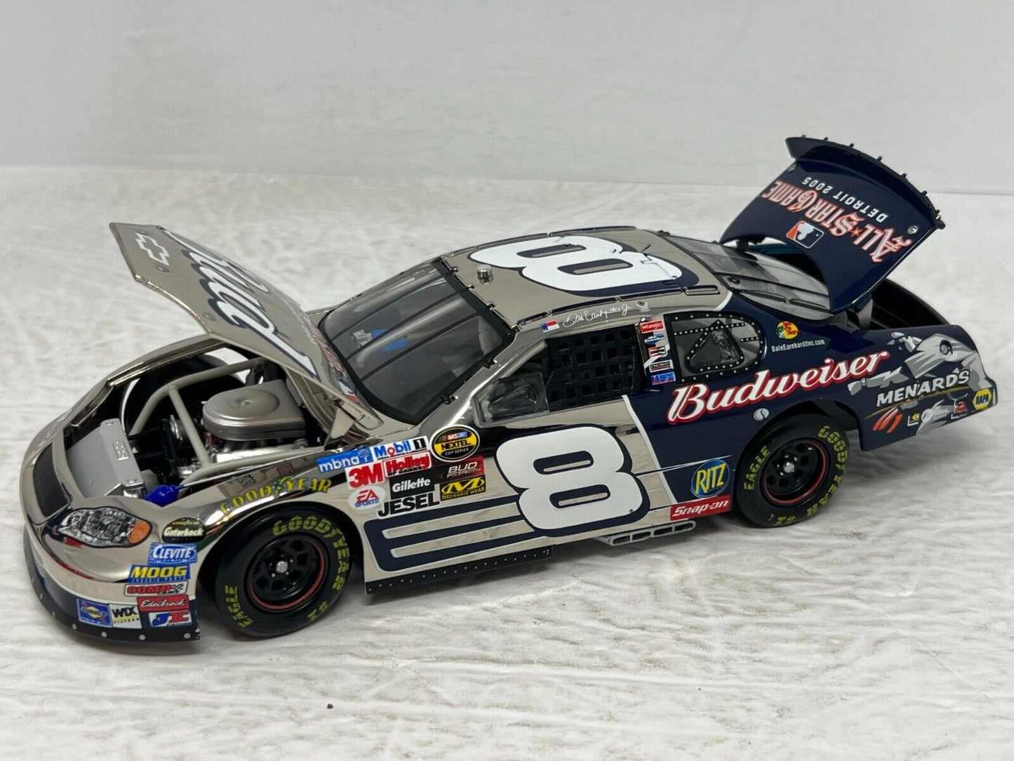 Action Nascar #8 Dale Earnhardt Jr Bud MLB GM Dealers Chrome 2005 1:24 Diecast