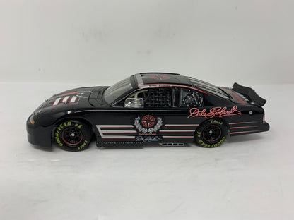 Action Nascar #3 Dale Earnhardt Sr. Legacy 1:24 Diecast & McFarlane Figure