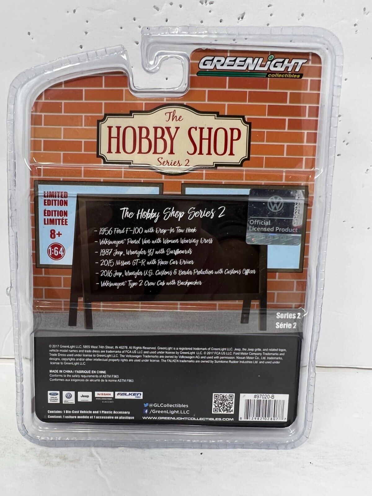 Greenlight The Hobby Shop Volkswagen Panel Van GREEN MACHINE 1:64 Diecast