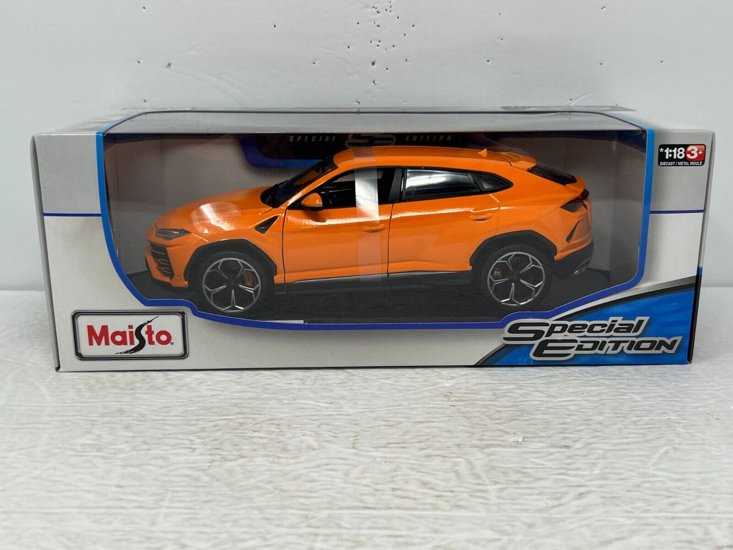 Maisto Lamborghini Urus Special Edition 1:18 Diecast