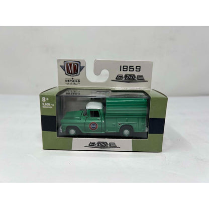 M2 Machines GMC 1959 GMC Fleet Option Truck R70 1:64 Diecast