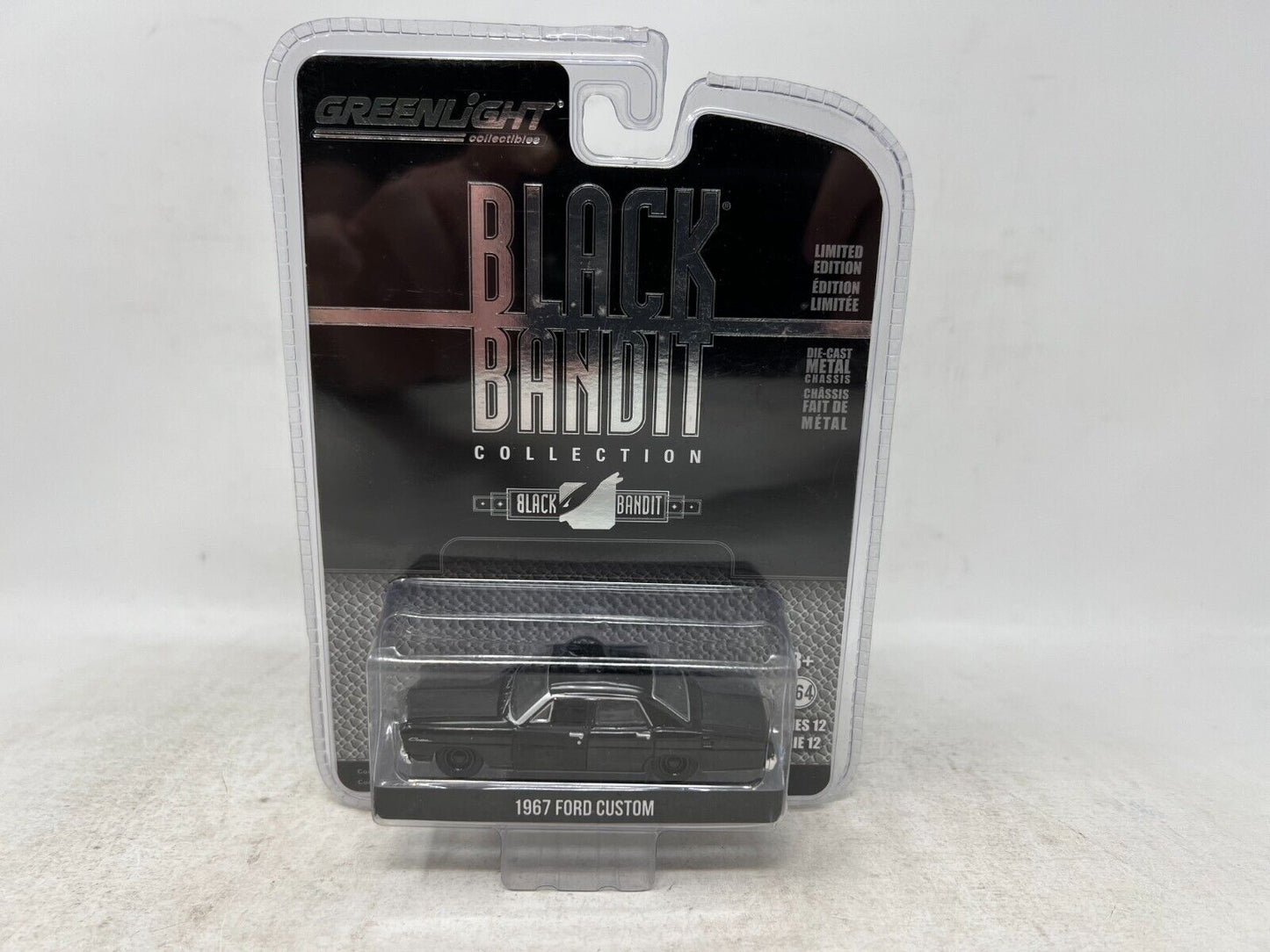 Greenlight Black Bandit Collection Series 12 1967 Ford Custom 1:64 Diecast
