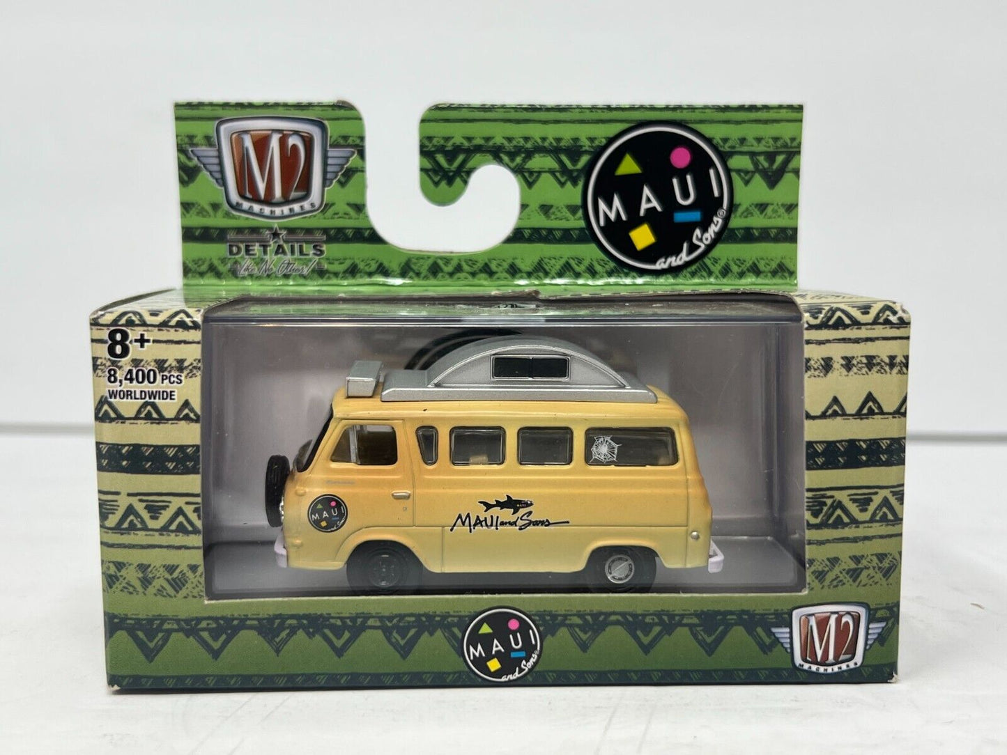 M2 Machines Maui and Sons 1965 Ford Econoline Camper Van R67 1:64 Diecast