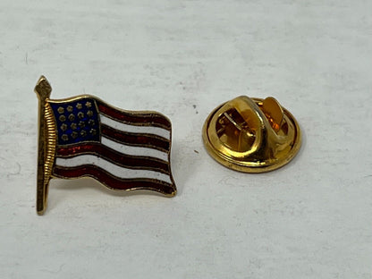 United States of America U.S.A. Flag Patriotic Lapel Pin P1