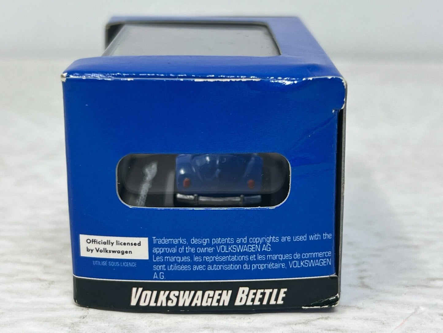 Hot Wheels Volkswagen Beetle with Display Case 1:87 Diecast