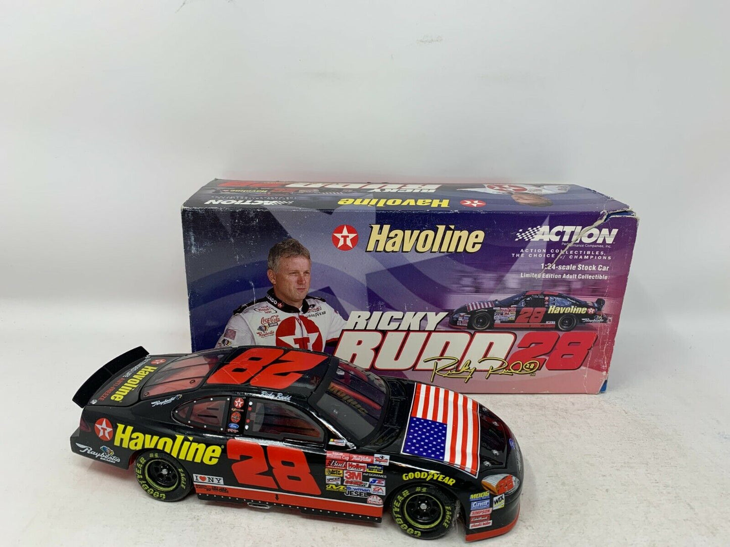 Action Nascar #28 Ricky Rudd Havoline Memorial 2001 Ford Taurus 1:24 Diecast