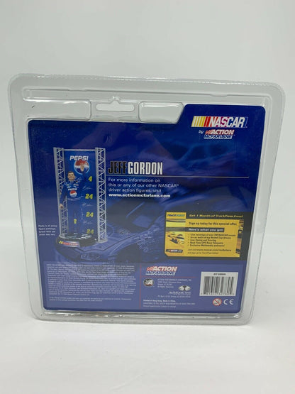 McFarlane Action Nascar #24 Jeff Gordon Series 2 Pepsi Figurine