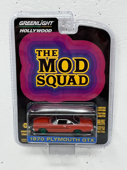 Greenlight Hollywood The MOD Squad 1970 Plymouth GTX GREEN MACHINE 1:64 Diecast