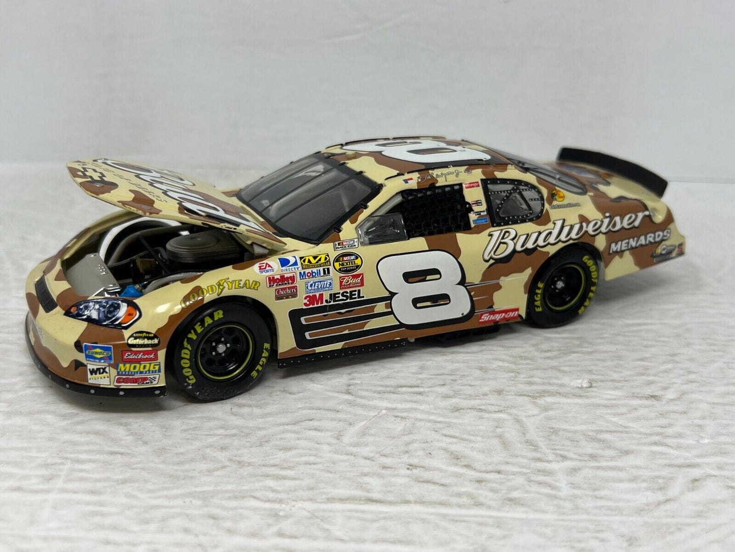 Nascar #8 Budweiser Dale Earnhardt Jr. American Heroes Memorial Day 1:24 Diecast