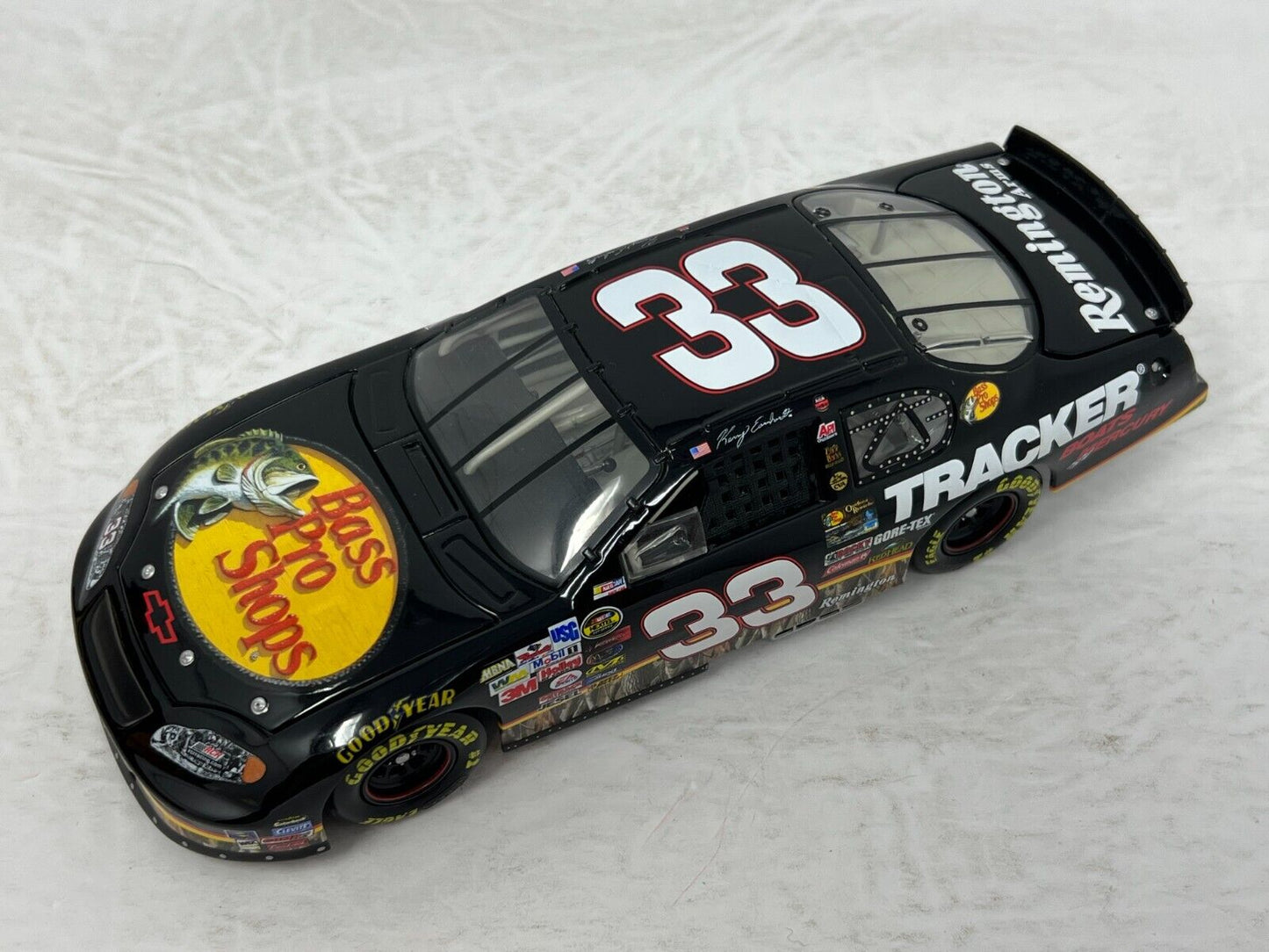 Action Nascar #33 Kerry Earnhardt Bass Pro Shops 2004 Monte Carlo 1:24 Diecast