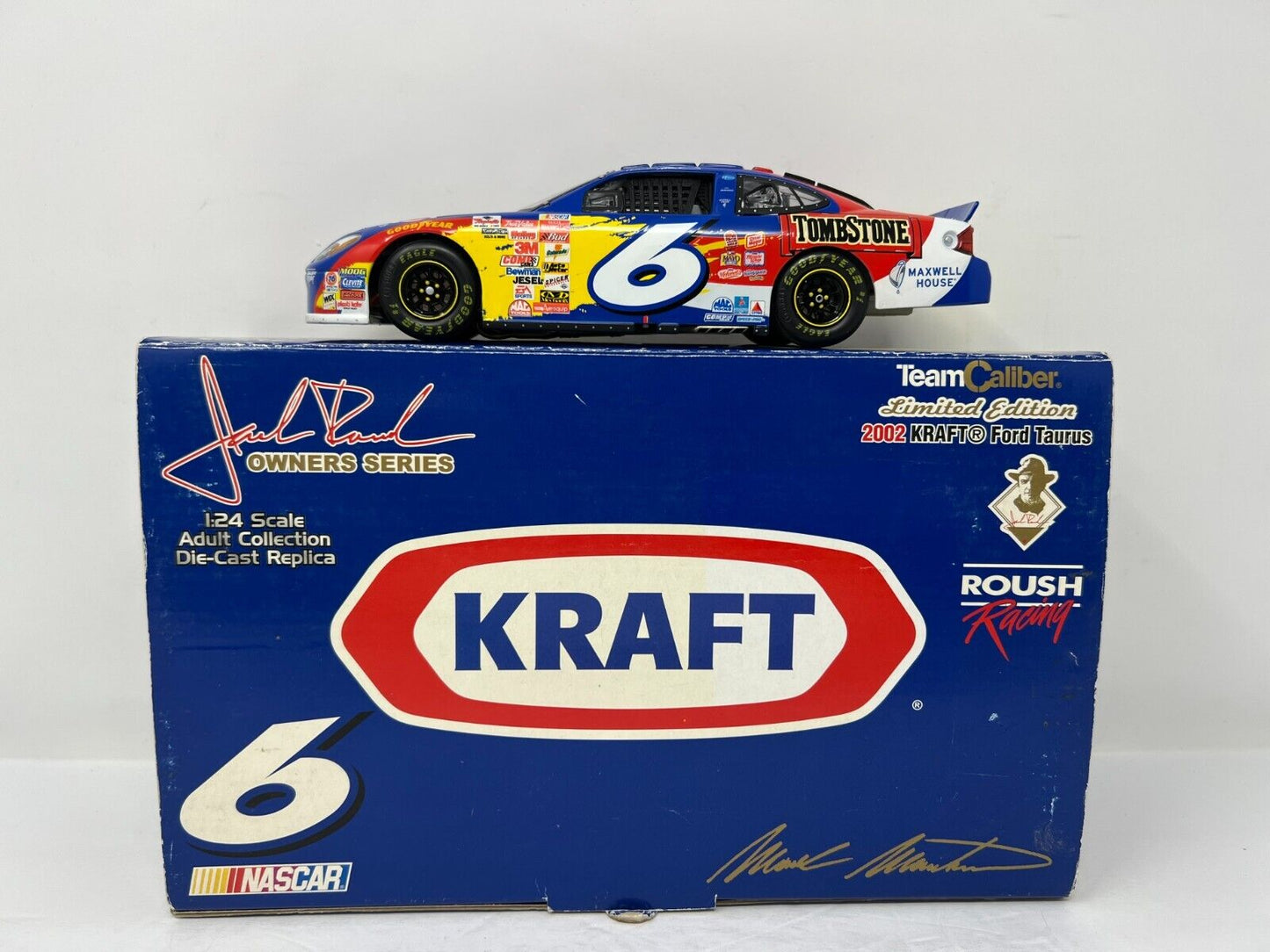 Team Caliber Owners Nascar #6 Mark Martin Kraft 2002 Ford Taurus 1:24 Diecast