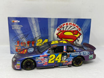 Action Nascar #24 Jeff Gordon Dupont Superman Chevy Monte Carlo 1:24 Diecast