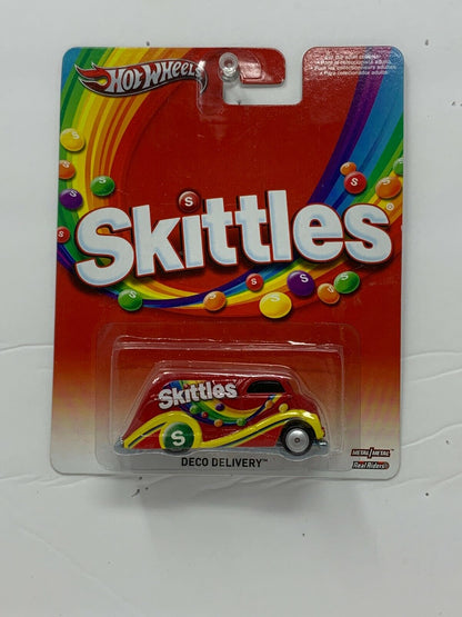 Hot Wheels Skittles Deco Delivery Real Riders 1:64 Diecast