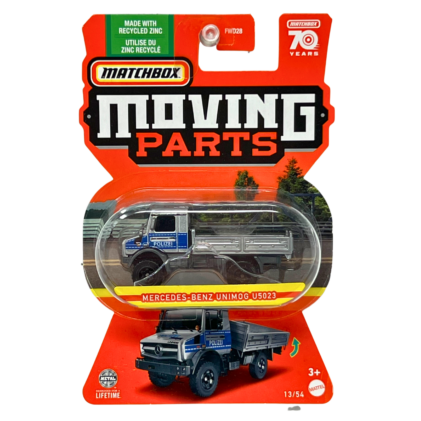 Matchbox Moving Parts Mercedes-Benz Unimog U5023 1:64 Diecast