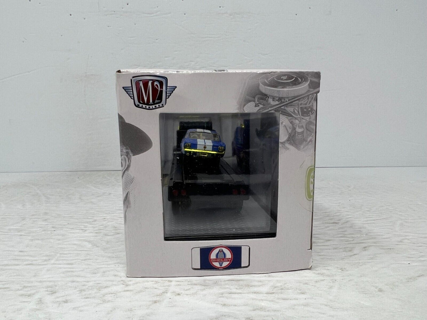 M2 Machines Auto-Haulers Ford C-600 & 1966 Shelby G.T. 350 CHASE 1:64 Diecast
