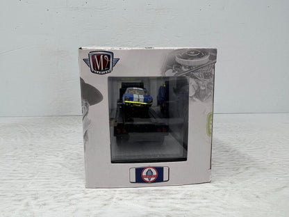 M2 Machines Auto-Haulers Ford C-600 & 1966 Shelby G.T. 350 CHASE 1:64 Diecast