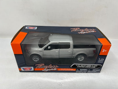 Motormax Timeless Legends 2019 Ford F-150 Limited Crew Cab 1:24 Diecast