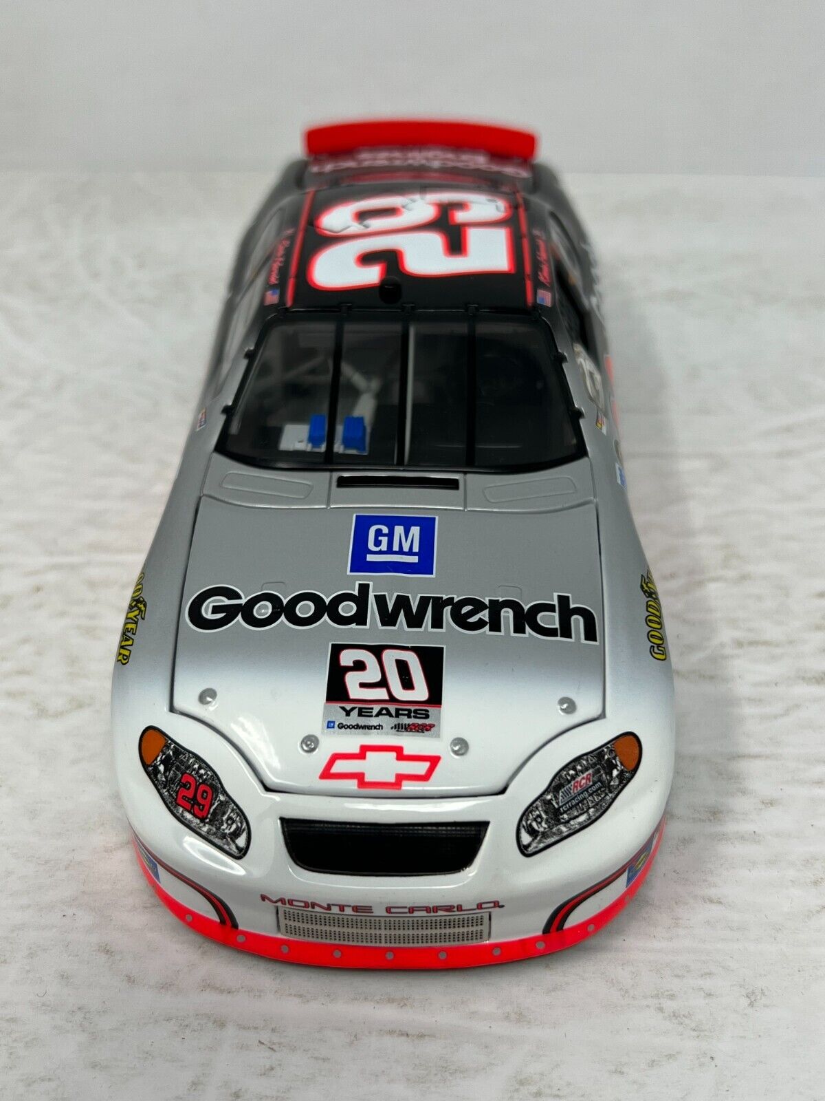 Action Nascar #29 Kevin Harvick 2005 Daytona Special GM Dealers 1:24 Diecast