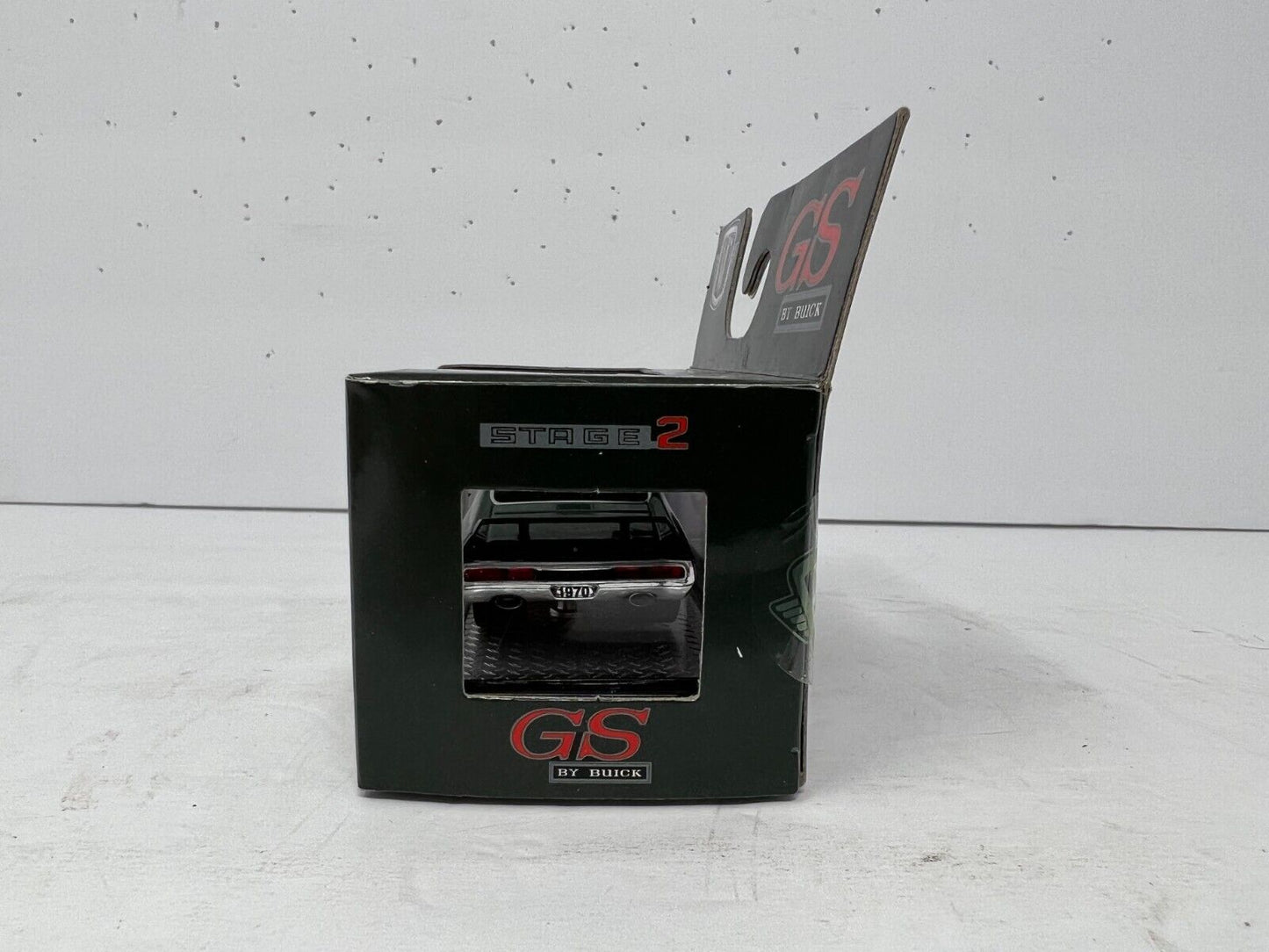 M2 Machines GS by Buick 1970 Buick GS Stage 2 R23 1:64 Diecast