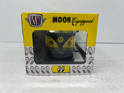 M2 Machines Moon Eyes 1959 VW Microbus Deluxe USA Model S21 Chase 1:24 Diecast