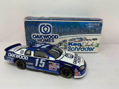 Action Nascar Ken Schrader #15 Oakwood Homes 1999 Monte Carlo Bank 1:24 Diecast