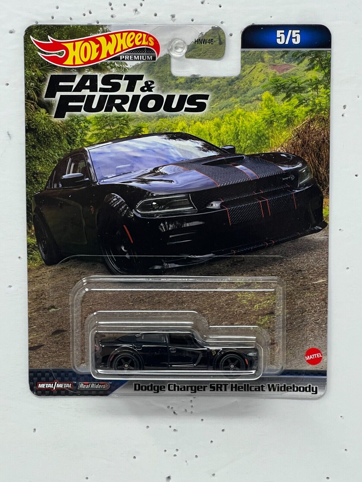 Hot Wheels Premium Fast & Furious Dodge Charger SRT Hellcat Widebody 164 Diecast
