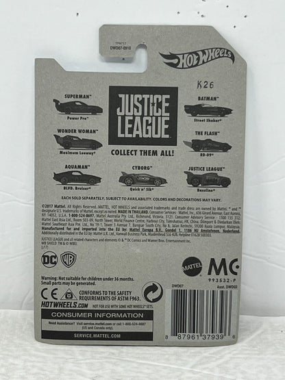 Hot Wheels DC Justice League Superman Power Pro 1:64 Diecast