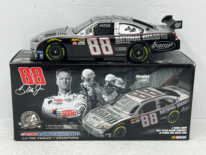 Action Nascar #88 Dale Earnhardt Jr. National Guard 3 Doors Down 1:24 Diecast