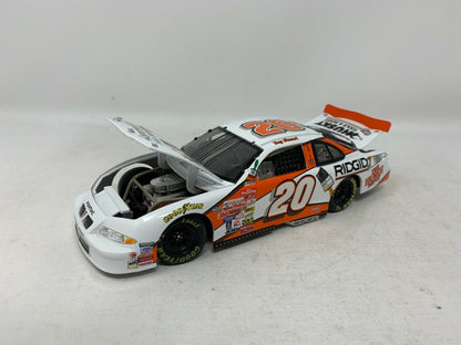 Action Nascar #20 Tony Stewart Home Depot Pontiac Grand Prix 1:24 Diecast