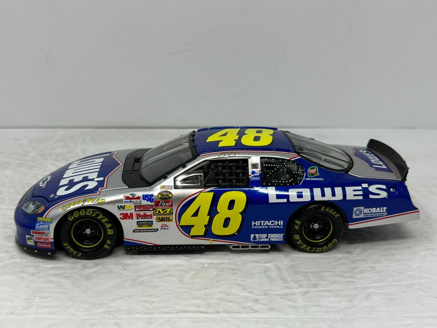 Action Nascar #48 Jimmie Johnson Lowe's GM Dealers 2005 Monte Carlo 1:24 Diecast