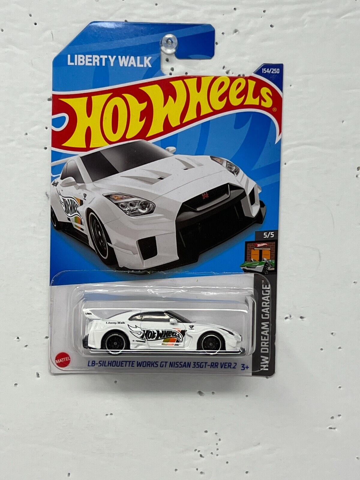 Hot Wheels HW Dream Garage LB-Silhouette Works GT Nissan 35GT-RR 1:64 Diecast