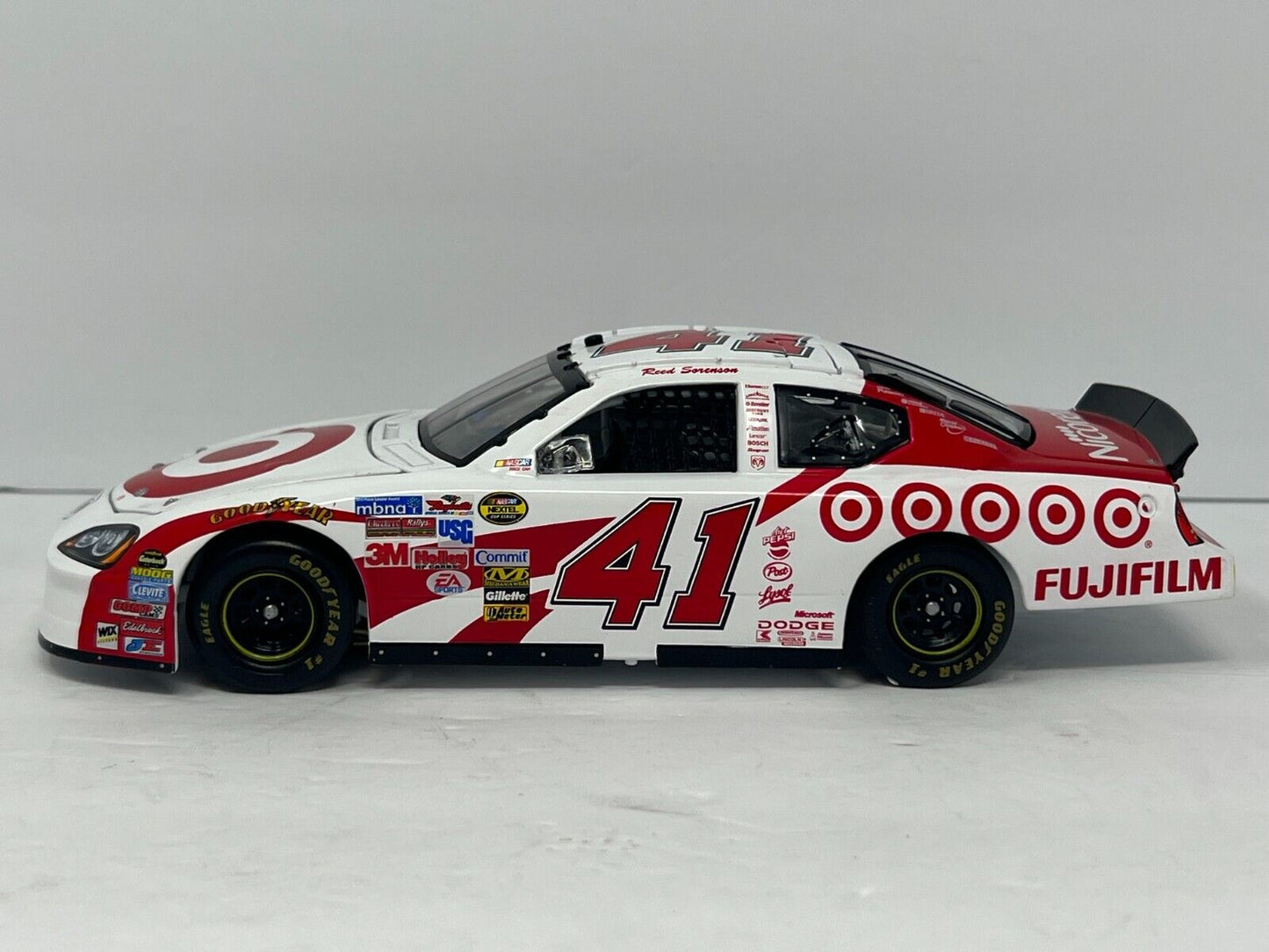 Action Nascar #41 Reed Sorenson Target 2006 Dodge Charger 1:24 Diecast