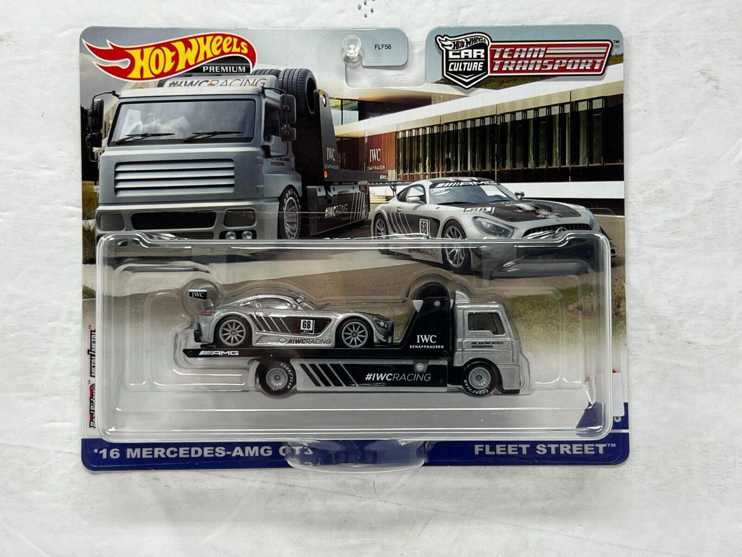 Hot Wheels Premium Team Transport '16 Mercedes-AMG & Fleet Street 1:64 Diecast