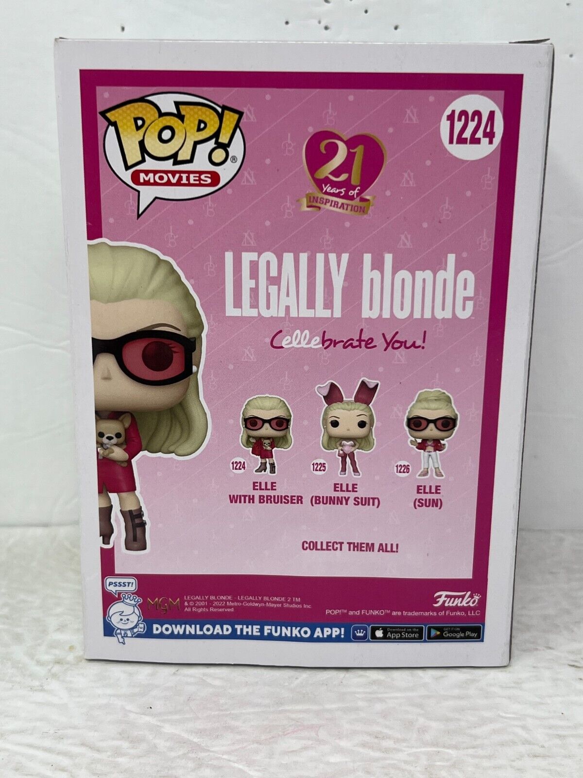 Funko Pop! Movies Legally Blonde #1224 Elle with Bruiser Vinyl Figure