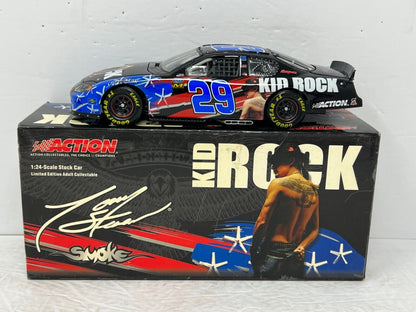 Action Nascar #29 Tony Stewart Kid Rock GM Dealers 2004 Monte Carlo 1:24 Diecast