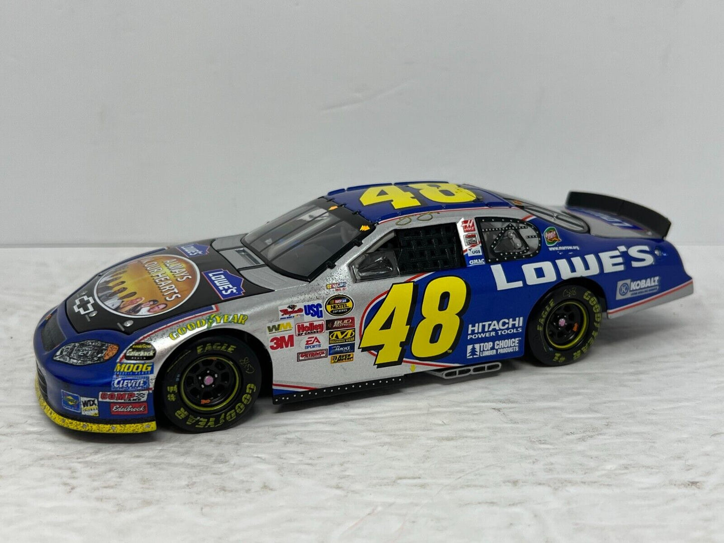 Action Nascar #48 Jimmie Johnson Lowes Atlanta Raced Win GM Dealers 1:24 Diecast