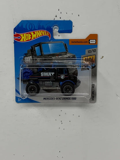 Hot Wheels Treasure Hunts HW Metro Mercedes-Benz Unimog 1300 1:64 Diecast