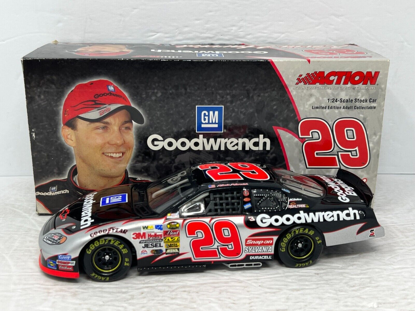 Action Nascar #29 Kevin Harvick GM Goodwrench GM Dealers 2004 Chevy 1:24 Diecast