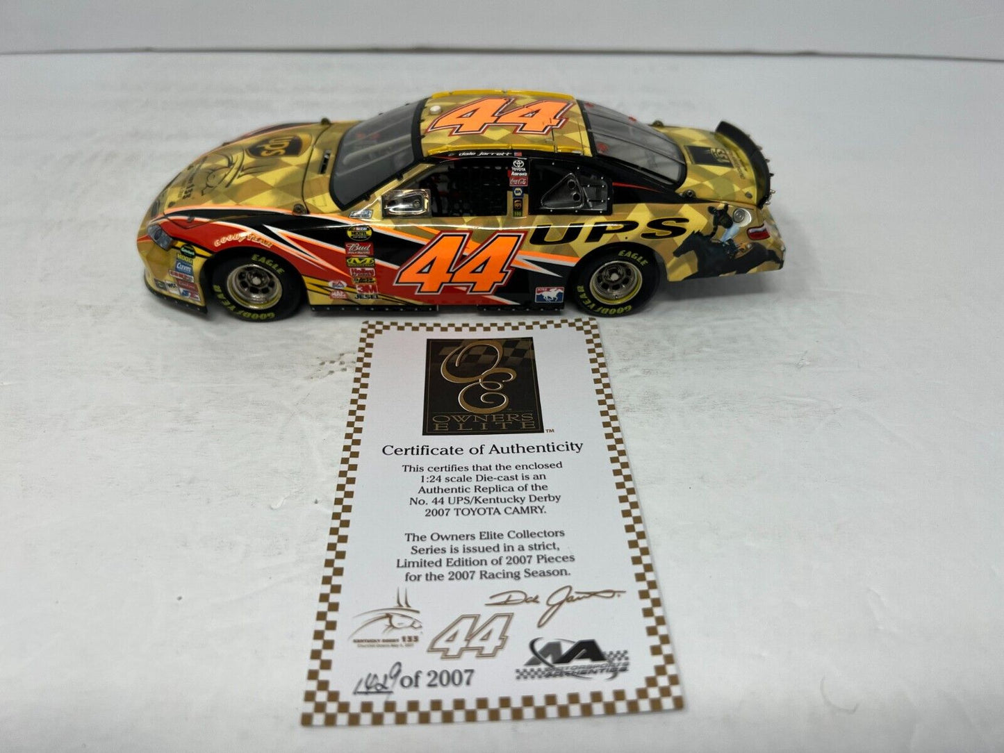 RCCA Owners Elite Nascar #44 Dale Jarrett UPS Kentucky Derby Camry 1:24 Diecast