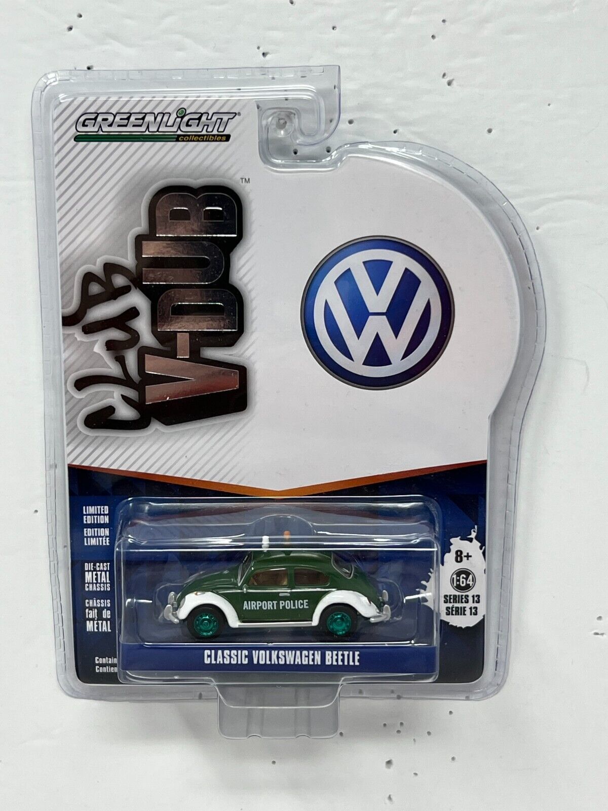 Greenlight Club V-Dub Classic Volkswagen Beetle GREEN MACHINE 1:64 Diecast