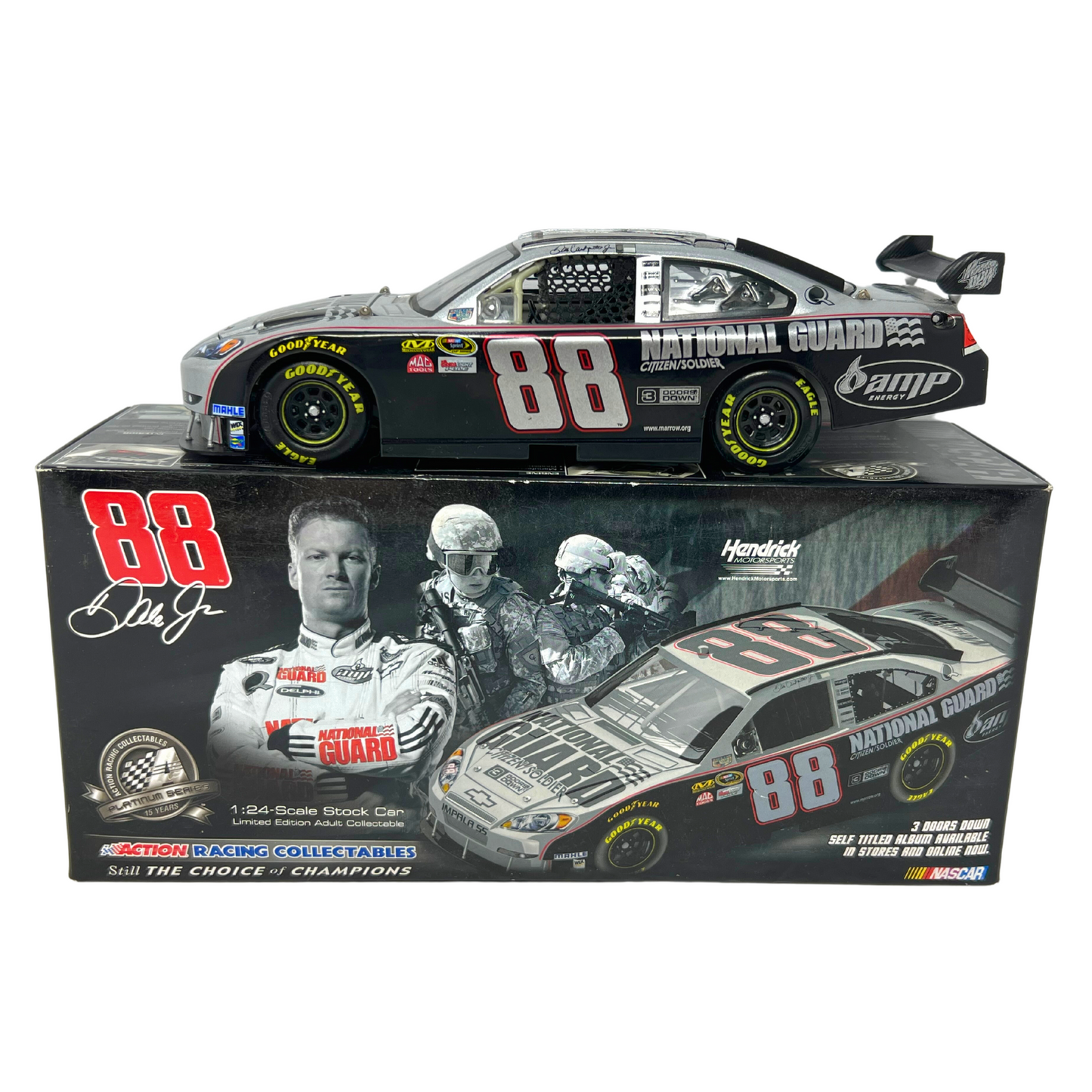 Action Nascar #88 Dale Earnhardt Jr. National Guard 3 Doors Down 1:24 Diecast